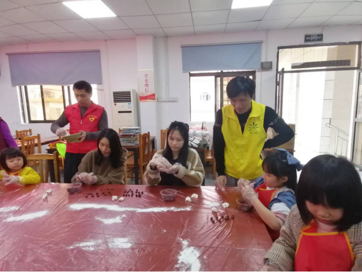 阜沙鎮(zhèn)禁毒信息〔2023〕第27期--“元宵共團(tuán)圓，拒毒享平安”-阜沙鎮(zhèn)開(kāi)展2023年元宵節(jié)湯圓制作